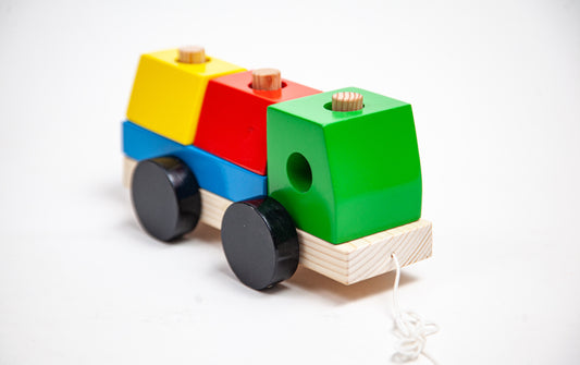 WOODEN TOY TRUCK WITH BUILDING BLOCKS