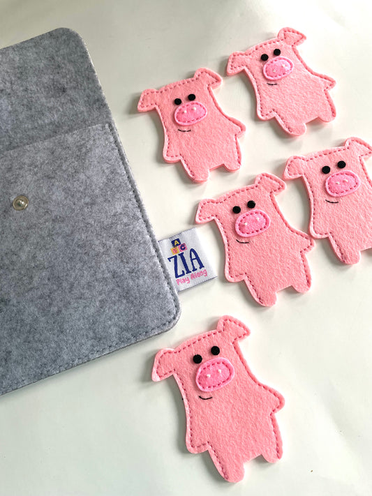 Pig Finger Puppets